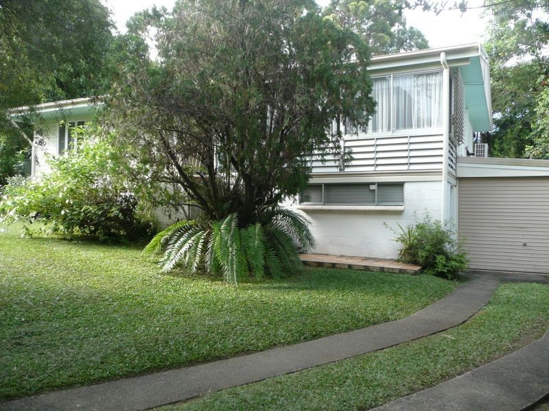 88 MacIlwraith Street, Manoora QLD 4870