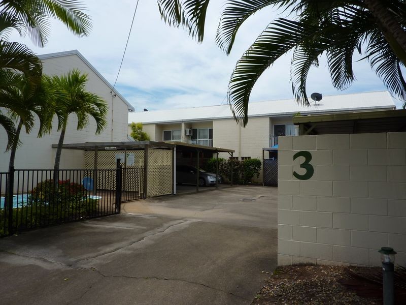 1/3 Maytown Close, Manoora QLD 4870