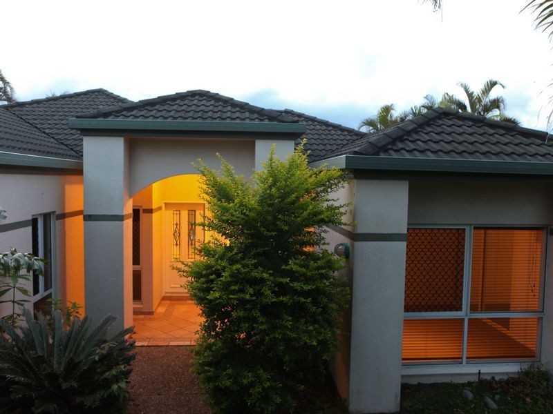 17 Greenock Way, Brinsmead QLD 4870