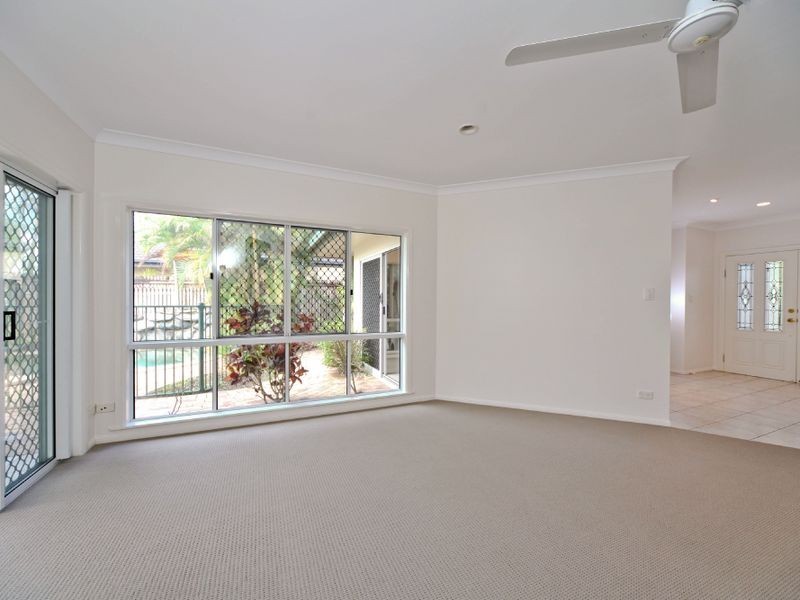 17 Greenock Way, Brinsmead QLD 4870