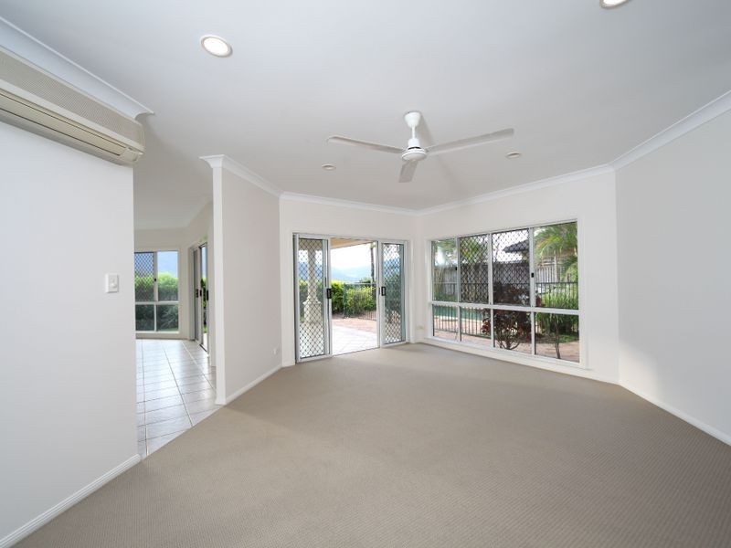 17 Greenock Way, Brinsmead QLD 4870