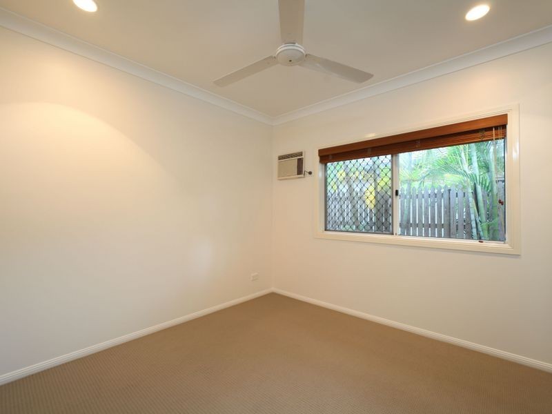17 Greenock Way, Brinsmead QLD 4870