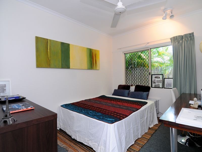 3 Windamere Close, Brinsmead QLD 4870