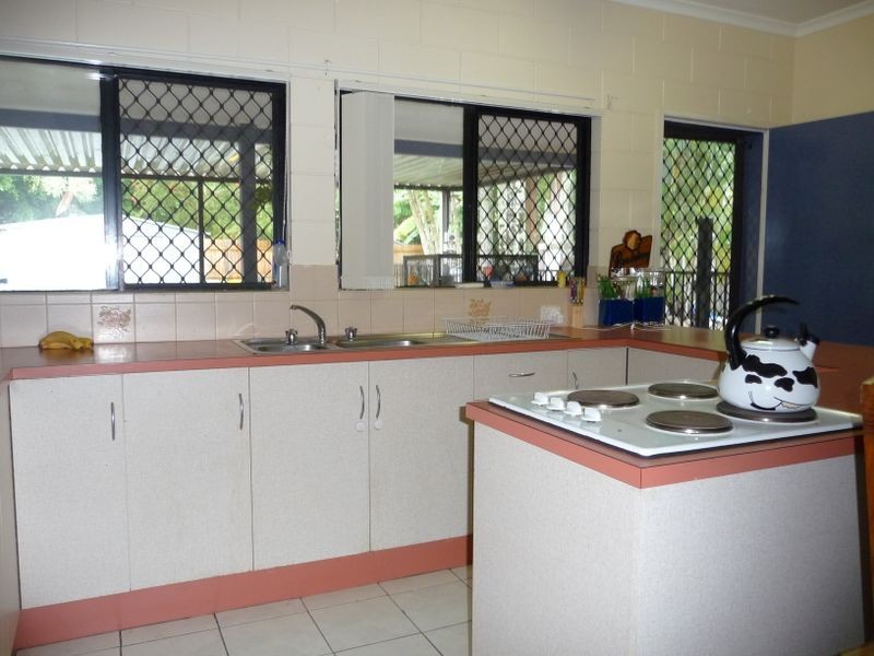 1 Slathiel Street, Brinsmead QLD 4870