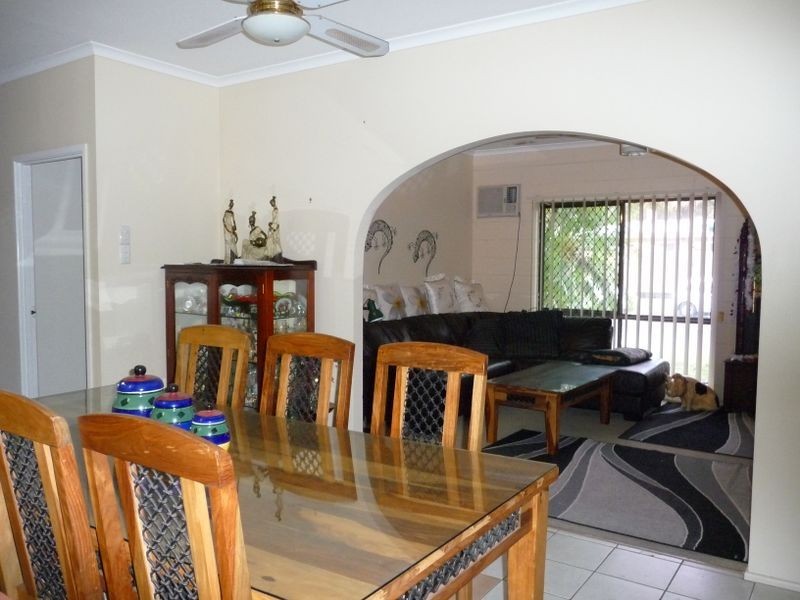 1 Slathiel Street, Brinsmead QLD 4870