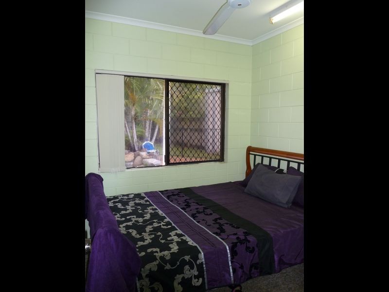 1 Slathiel Street, Brinsmead QLD 4870