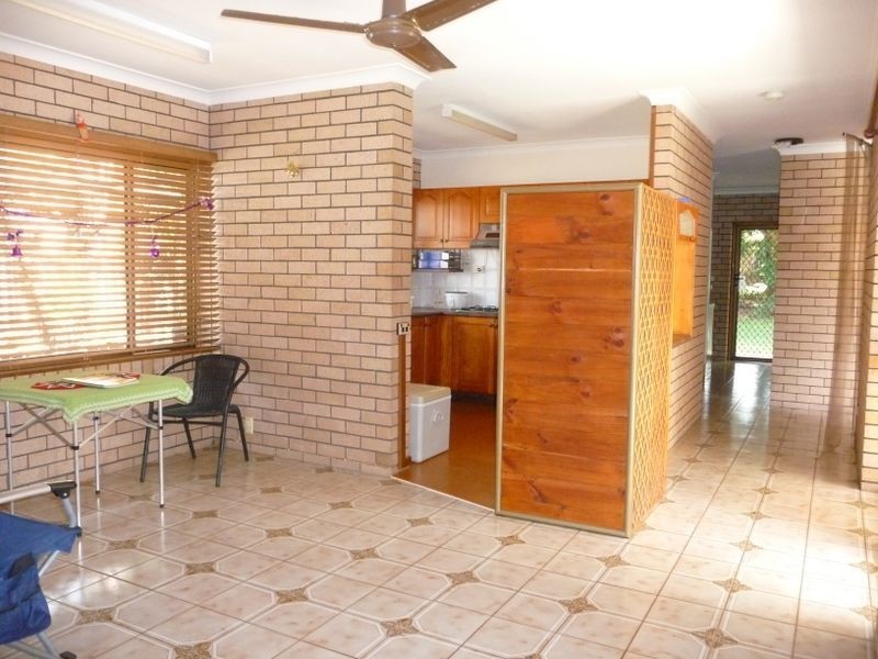 17 Shannon Drive, Woree QLD 4868