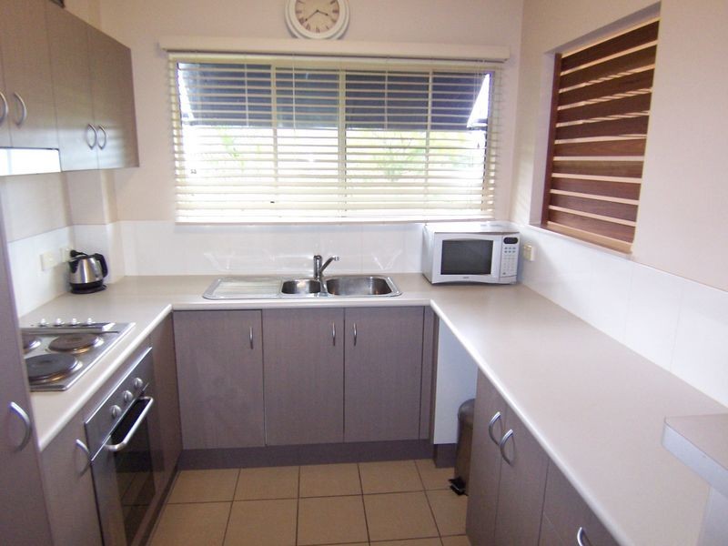 108/1-2 Maytown Close, Manoora QLD 4870