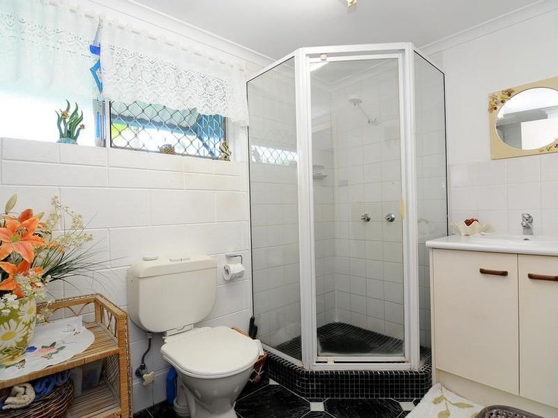 2/16 Jensen Street, Manoora QLD 4870