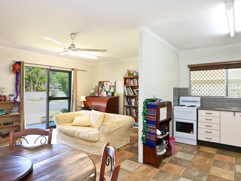 139 Russell Street, Edge Hill QLD 4870