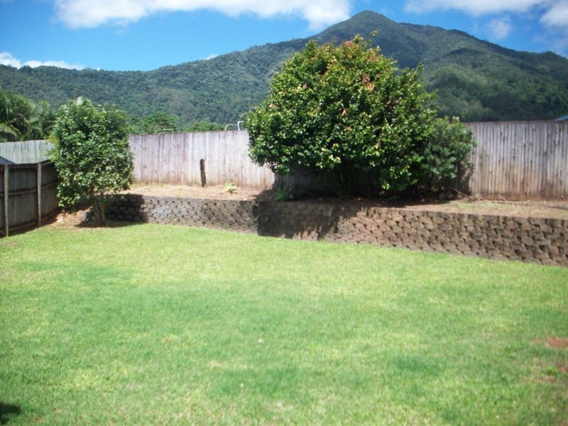 2 Moth Close, Edmonton QLD 4869