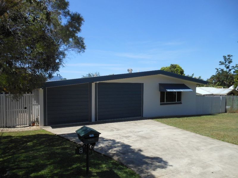 8 Holly Street, Mooroobool QLD 4870