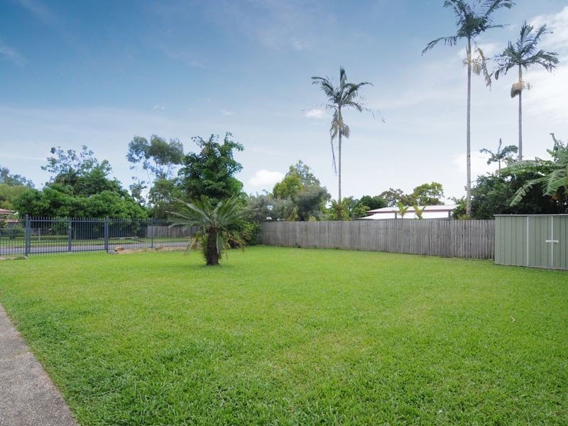 27 Mazlin Street, Edge Hill QLD 4870