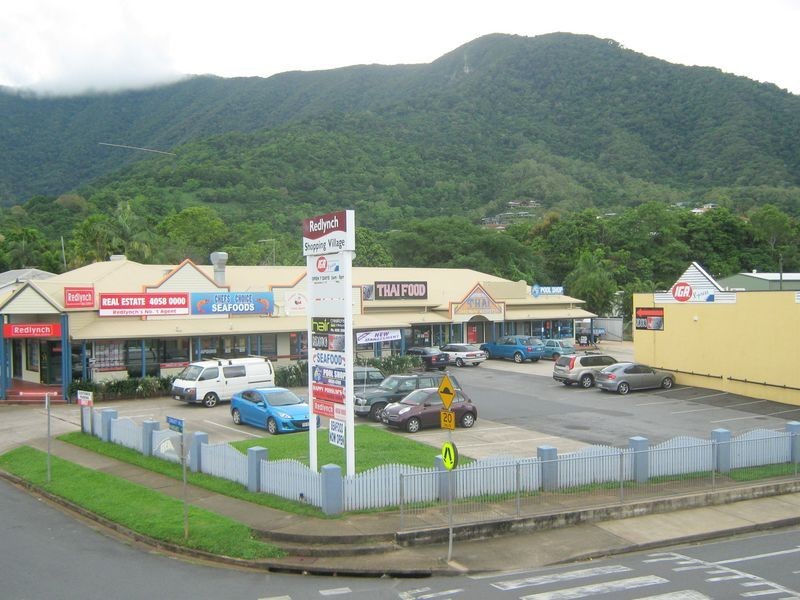 2/2 Intake Road, Redlynch QLD 4870