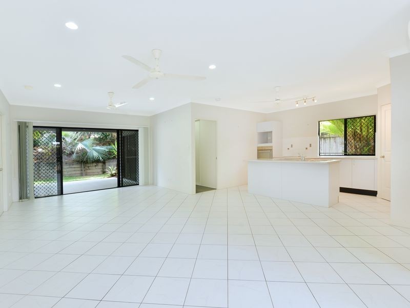 26 Mia Close, Kewarra Beach QLD 4879