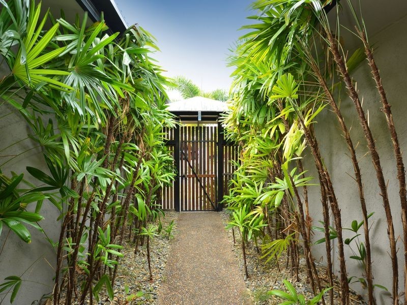 26 Mia Close, Kewarra Beach QLD 4879