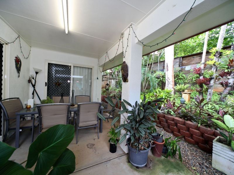 9 Chesterfield Close, Brinsmead QLD 4870