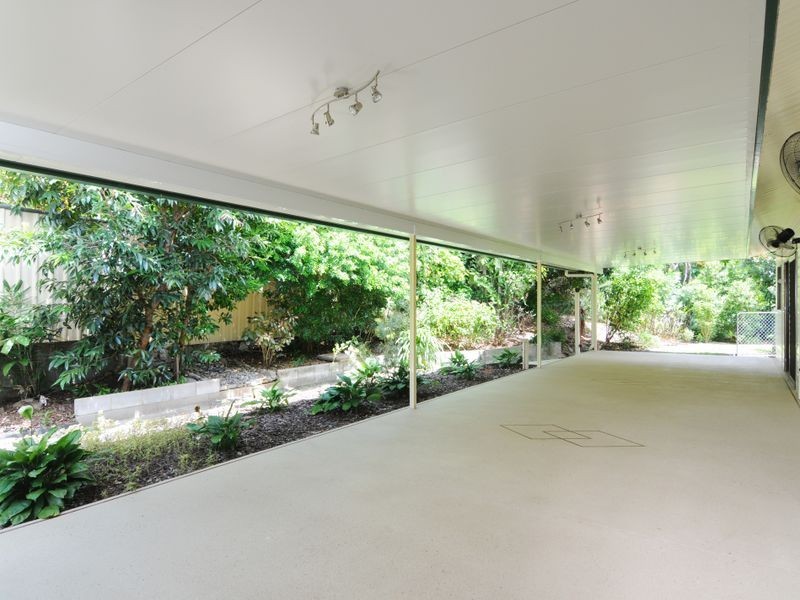 7 Atherton Street, Whitfield QLD 4870