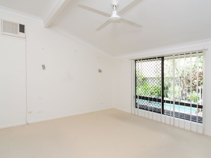 7 Atherton Street, Whitfield QLD 4870