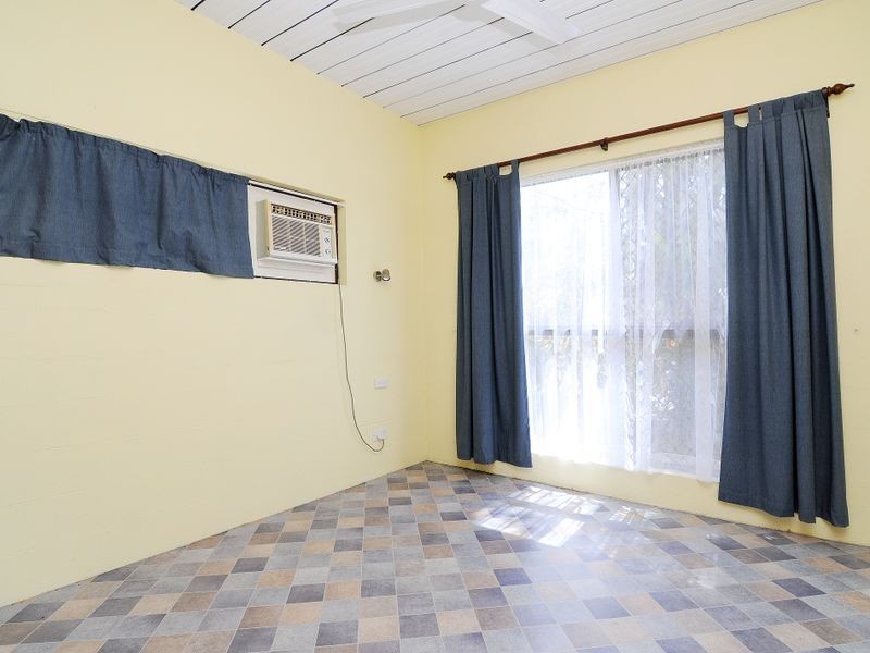 7 Atherton Street, Whitfield QLD 4870