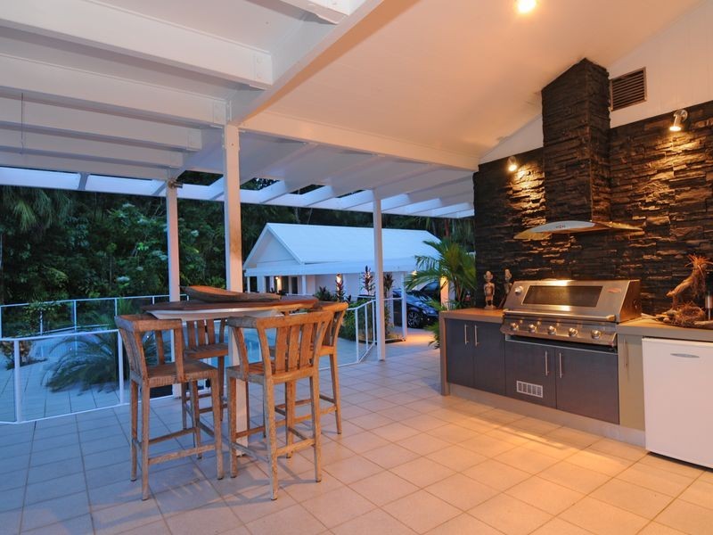 29 Falcon Street, Cairns QLD 4870