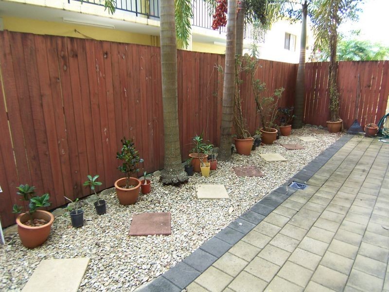 6/3 Stratford Parade, Stratford QLD 4870