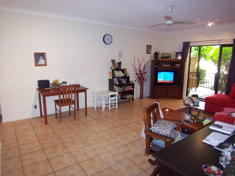 6/3 Stratford Parade, Stratford QLD 4870
