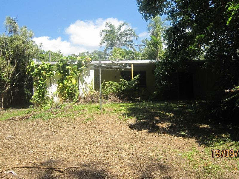 24 Evans Road, Bramston Beach QLD 4871