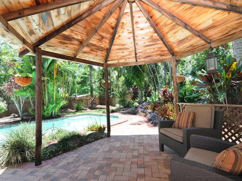 9 Harwood Close, Brinsmead QLD 4870