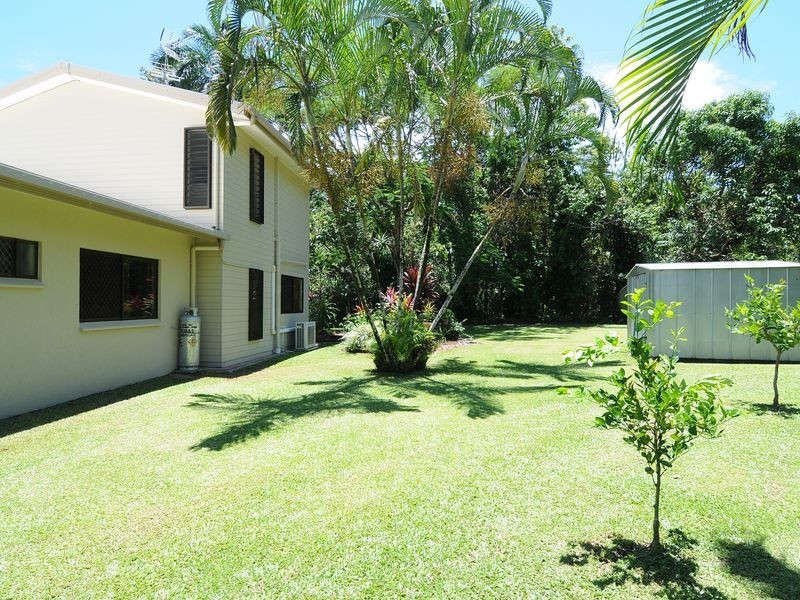 9 Harwood Close, Brinsmead QLD 4870
