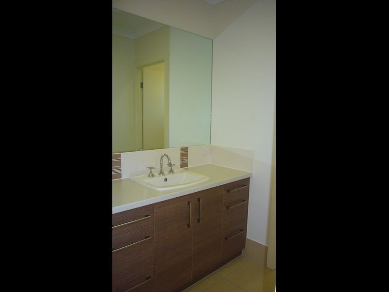 3 Botany Avenue, Redlynch QLD 4870