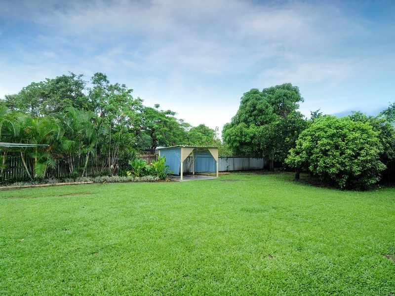 69 Jensen Street, Manoora QLD 4870