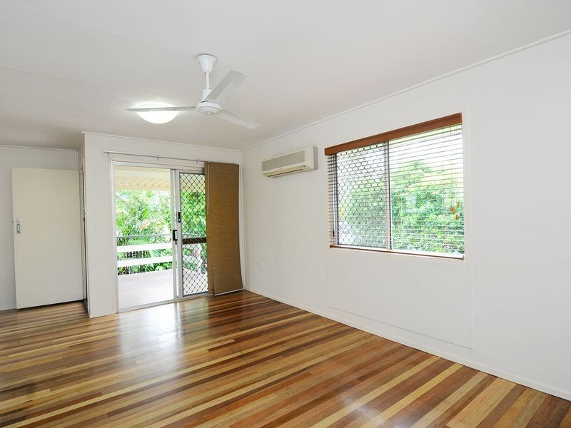 69 Jensen Street, Manoora QLD 4870