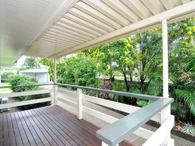 69 Jensen Street, Manoora QLD 4870