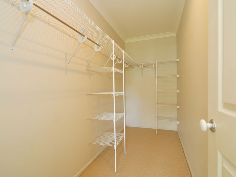 10 Taringa Street, Brinsmead QLD 4870