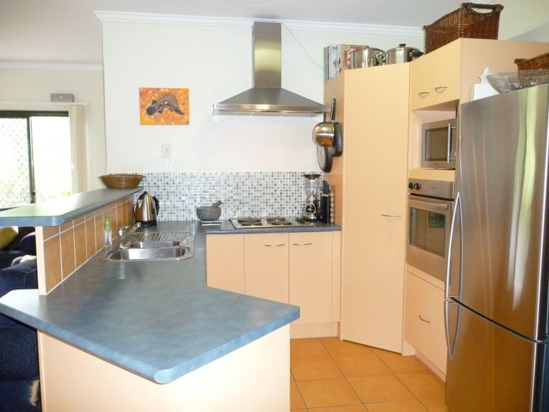 22 Shamrock Avenue, Brinsmead QLD 4870