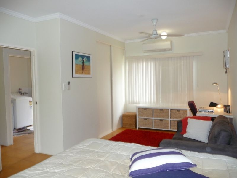 22 Shamrock Avenue, Brinsmead QLD 4870