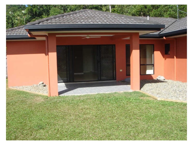 19 Findlay Street, Brinsmead QLD 4870