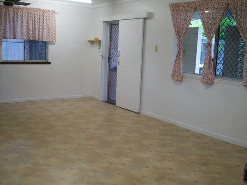 13 Calder Street, Edge Hill QLD 4870