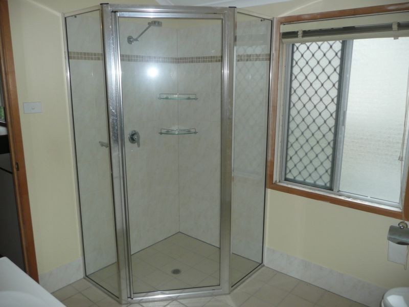 37-39 Smith Street, Cairns North QLD 4870