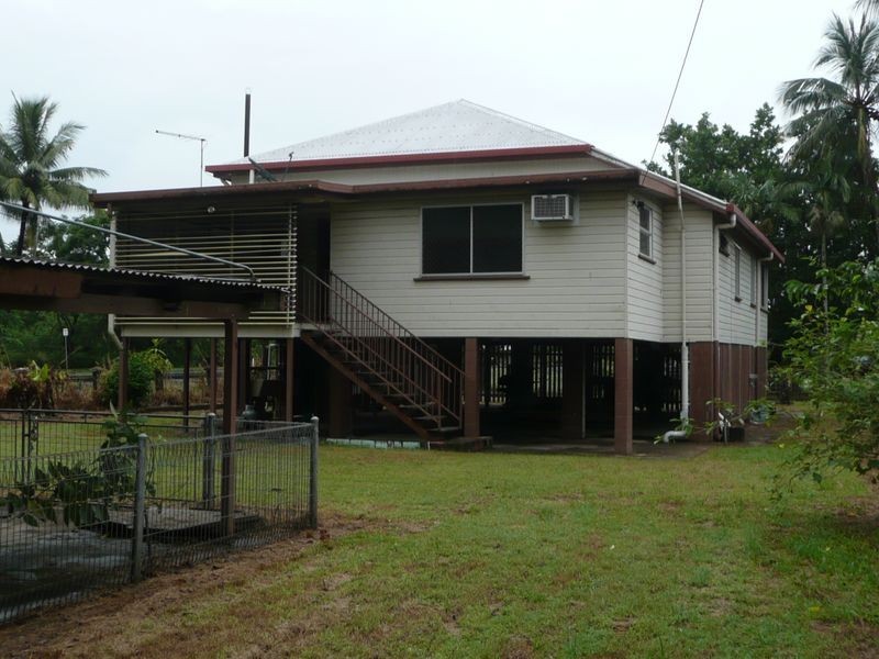 37-39 Smith Street, Cairns North QLD 4870