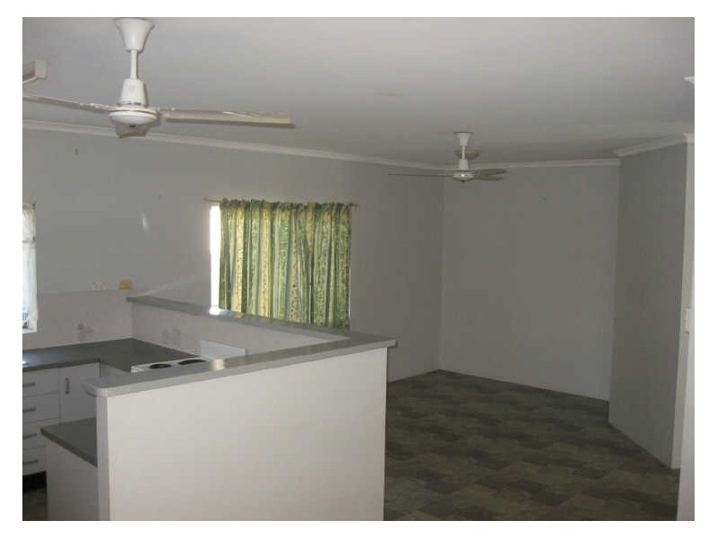 39 Lizard Street, Mount Sheridan QLD 4868