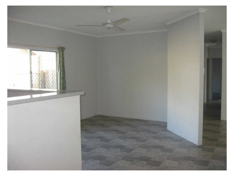 39 Lizard Street, Mount Sheridan QLD 4868