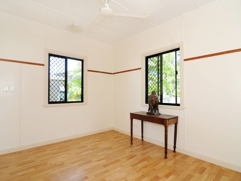 5 Behan Street, Manunda QLD 4870