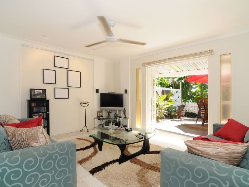 7/20 Corkill Street, Freshwater QLD 4870