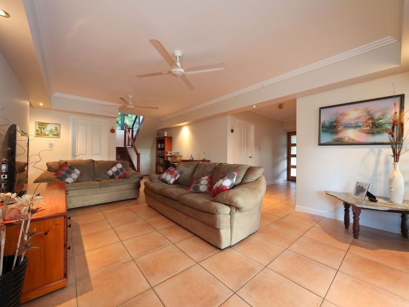 3 Osprey Close, Bayview Heights QLD 4868