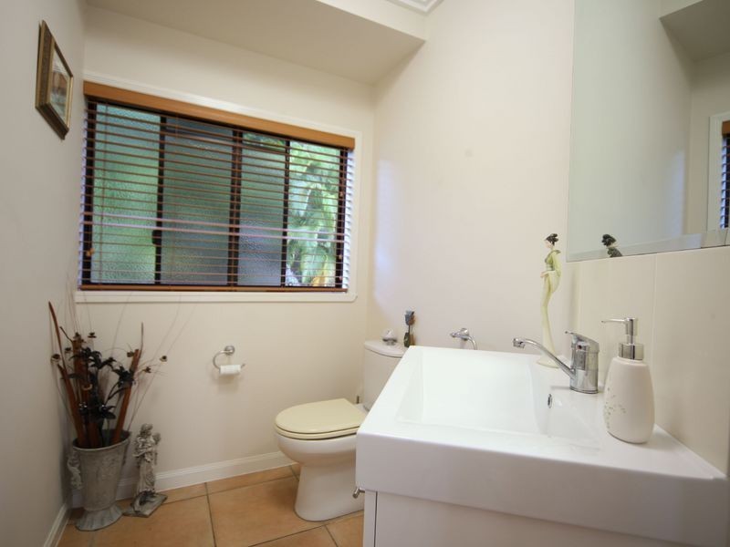 3 Osprey Close, Bayview Heights QLD 4868