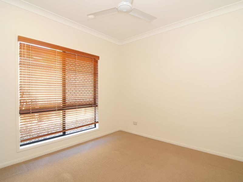 13 Chapel Close, Brinsmead QLD 4870