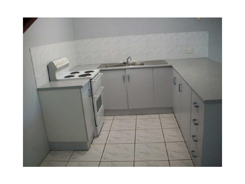 2/21 Rutherford Street, Yorkeys Knob QLD 4878