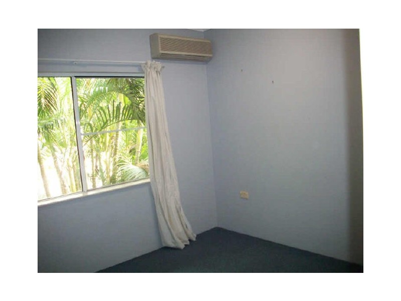 2/21 Rutherford Street, Yorkeys Knob QLD 4878